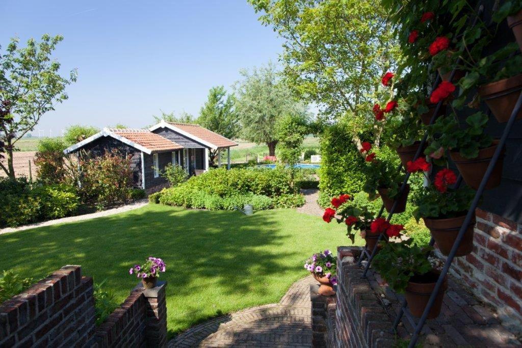 Bed and Breakfast In D'Ouwe Vlaamse Schuur Ossendrecht Exterior foto